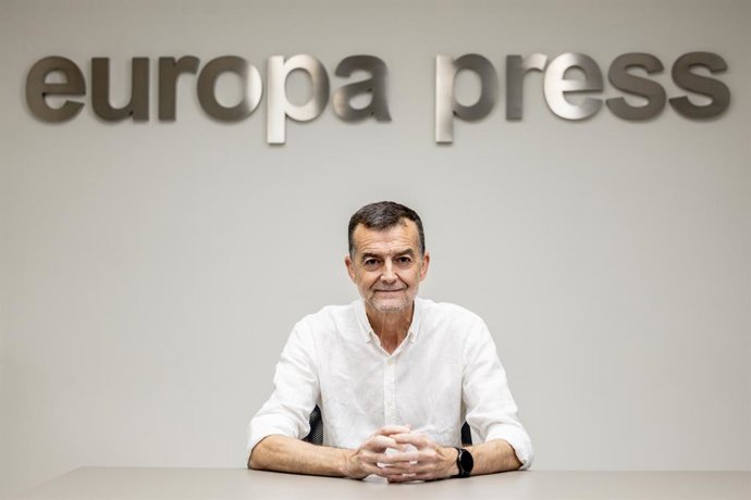 El coordinador federal de IU, Antonio Maíllo, durante una entrevista para Europa Press, a 7 de agosto de 2025, en Madrid (España).
