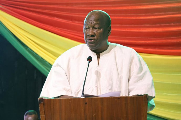 Archivo - ACCRA, Nov. 29, 2024  -- John Dramani Mahama, former Ghanaian president and presidential candidate from the National Democratic Congress, speaks at a signing ceremony of the presidential election peace pact in Accra, Ghana, on Nov. 28, 2024. Pre