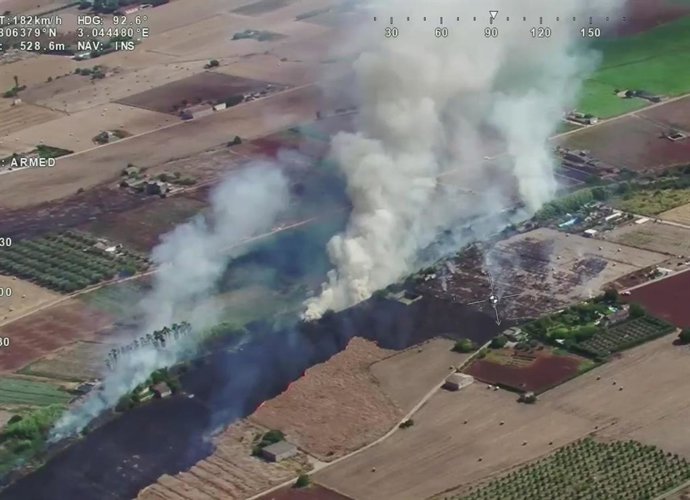 Combaten un incendio en el torrente de Sant Miquel, en sa Pobla.