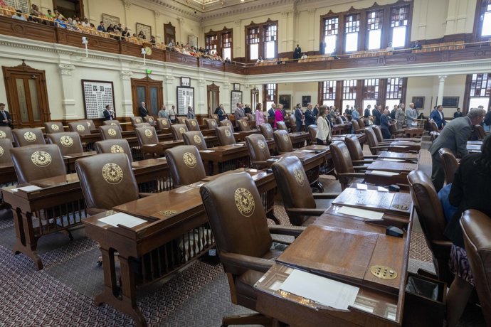 August 5, 2025, Austin, Texas, USA: The empty desks of Texas Democrats during the second day that the Texas House failed to reach a quorum to do business on . Many Texas Democrats have fled the state under threat of arrest by the Texas Governor.