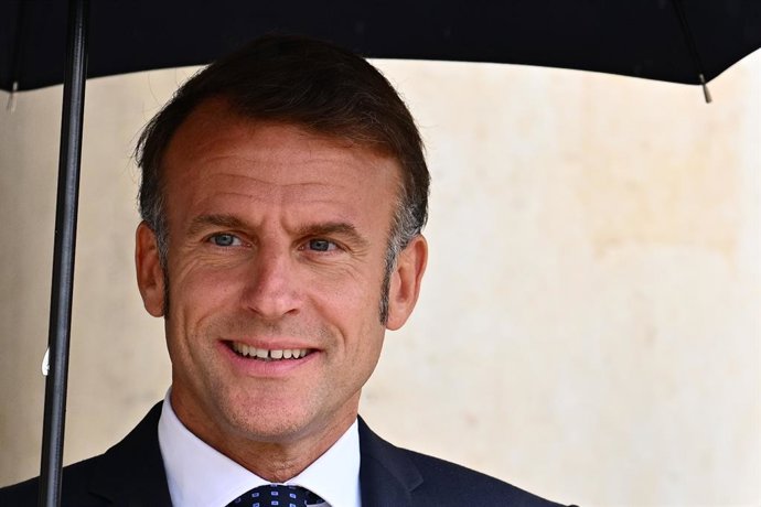 24 de julho de 2025, Paris, França: Em 24 de julho de 2025, o presidente francês Emmanuel Macron recebeu o primeiro-ministro da República do Líbano, Sr. Nawaf Salam, para um almoço de trabalho no Palácio do Eliseu.