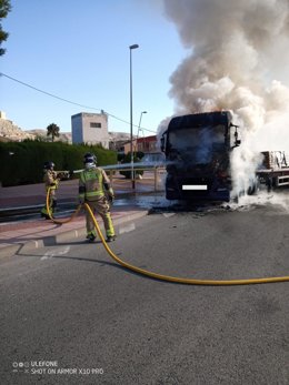 Incendio de un camión en Mula