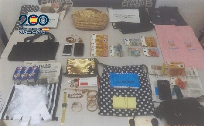 Tres detenidos en Estepona dedicados al timo de la estampita