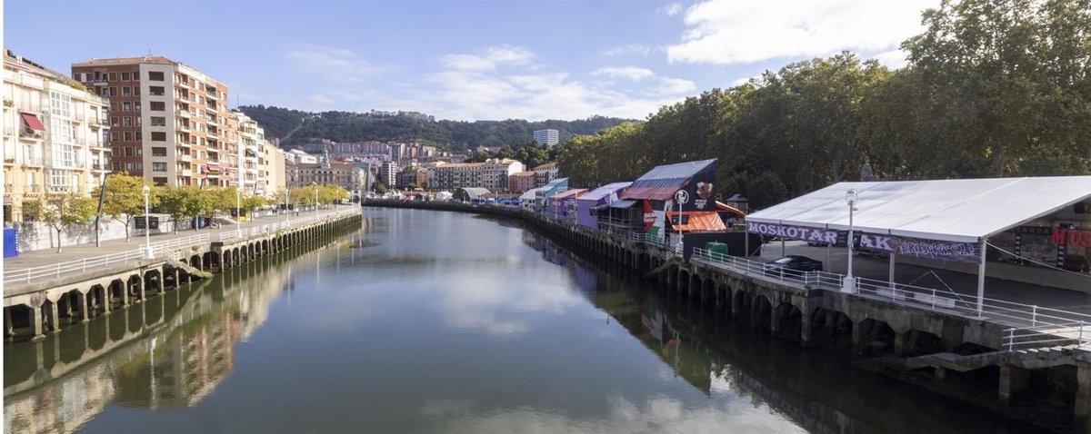 El recinto festivo del Arenal de Bilbao se cortará al tráfico desde el próximo jueves por la Aste Nagusia