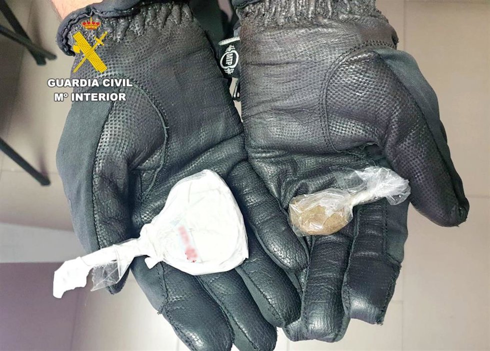 Droga incautada a un detenido en Castro Urdiales