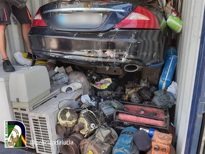 Residuos peligrosos que iban a ser exportados ilegalmente desde Andalucía a África.