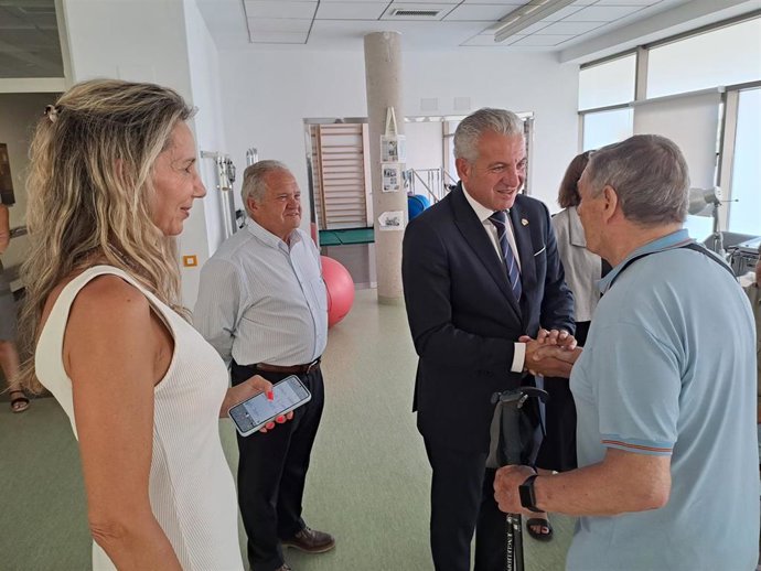 Sen, en su visita al CRE de San Andrés del Rabanedo.