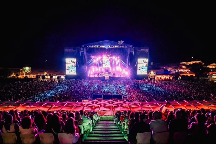 Archivo - En el concierto de Antoñito Molina en Marenostrum Fuengirola, el festival recibió a su visitante número un millón.