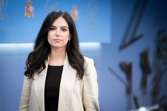 Archivo - La portavoz de Vox en el Congreso, Pepa Millán, durante una rueda de prensa en el Congreso de los Diputados, a 8 de julio de 2025, en Madrid (España).