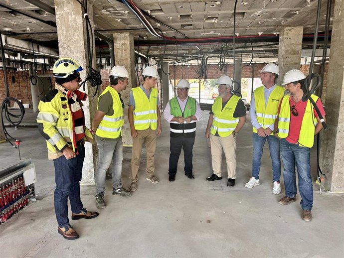 Visita al parque de bomberos de Guadix (Granada).