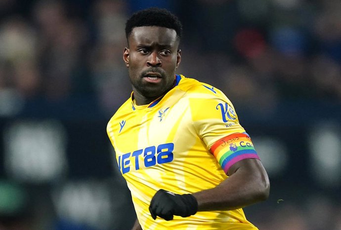 Archivo - FILED - 03 December 2024, United Kingdom, Ipswich: Crystal Palace's Marc Guehi in Action during the English Premier League soccer match between Ipswich Town and Crystal palace at Portman Road. Marc Guehi will face no formal action from the Footb