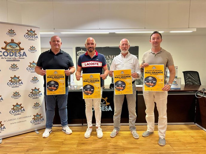 Presentación de la elaboración de la lata de anchoas más grande del mundo