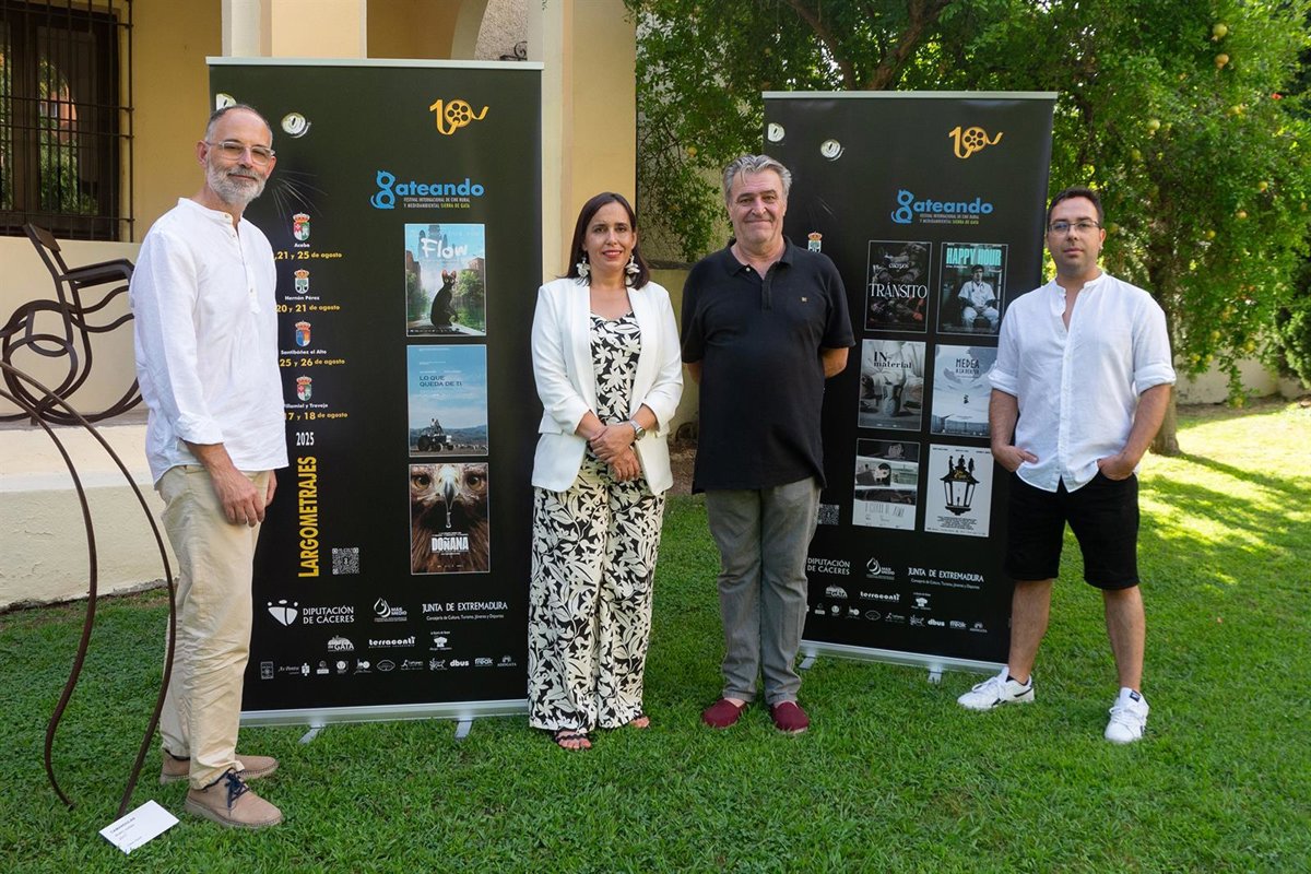 El festival de cine rural  Gateando  lleva proyecciones a Villamiel, Trevejo, Hernán Pérez, Santibáñez el Alto y Acebo