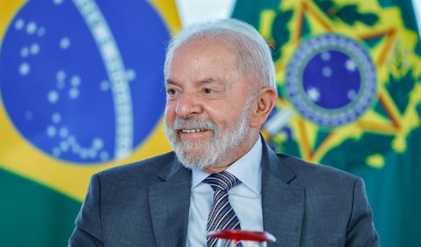 Política