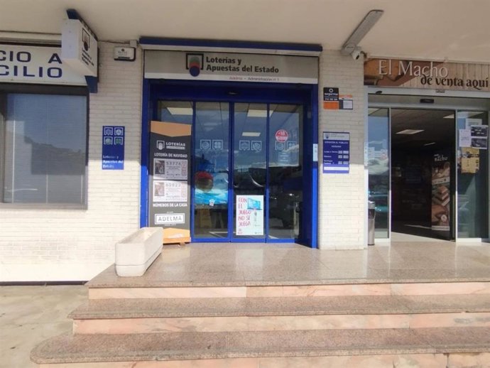 Archivo - Imagen de archivo de una administración de loterías.