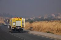 La Comunidad retira sus medios en el incendio de San Bartolomé de Pinares (Ávila) por evolución favorable