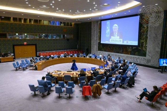 Archivo - HANDOUT - 23 February 2022, US, New York: Special Coordinator for the Middle East Peace Process Tor Wennesland speaks during the Security Council meeting on the situation in the Middle East, including the Palestinian question. Photo: Loey Felipe