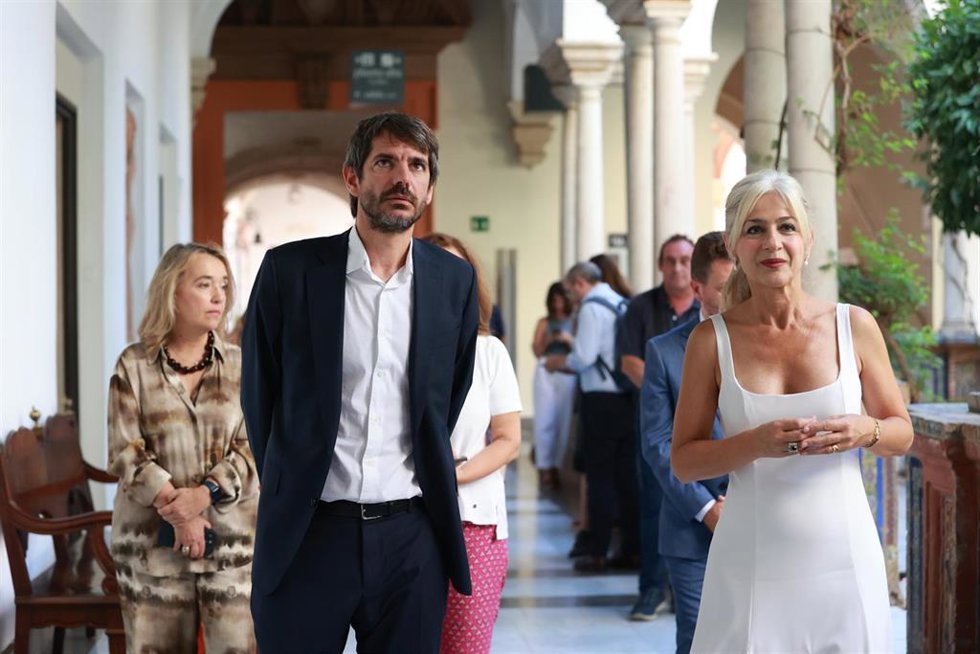 Archivo - El ministro de Cultura, Ernest Urtasun, y la consejera de Cultura, Patricia del Pozo, en una imagen de archivo.