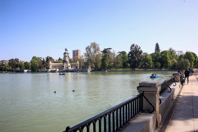 Archivo - El Parque de El Retiro, en Madrid (España), a 31 de marzo de 2021.
