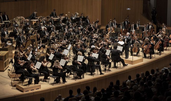 Archivo - Orquestra de la Comunitat Valenciana en el Palau de les Arts durante un concierto de junio de 2023