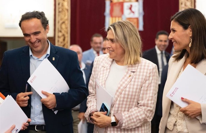Archivo - La Diputación de Castellón mejora eficiencia energética de alumbrado público de 22 municipios de menos de 500 habitantes