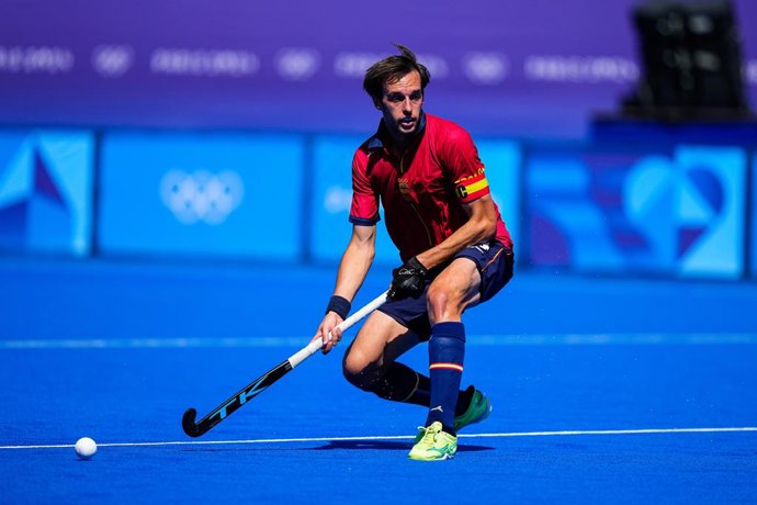 Archivo - Marc Miralles, da Espanha, em ação durante a partida da medalha de bronze masculina de hóquei entre Índia e Espanha no Estádio Yves-du-Manoir durante os Jogos Olímpicos de Paris 2024 em 8 de agosto de 2024 em Paris, França.