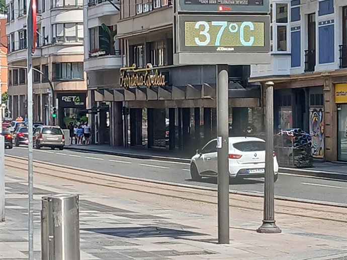 Termómetro en una calle de Bilbao