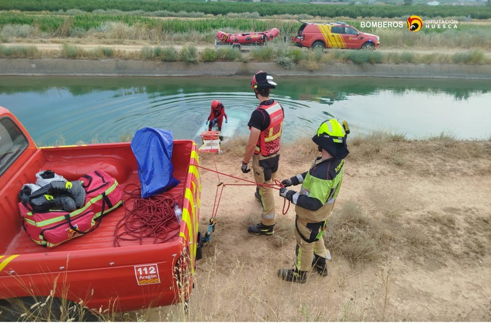 Muere un hombre tras caer a un canal