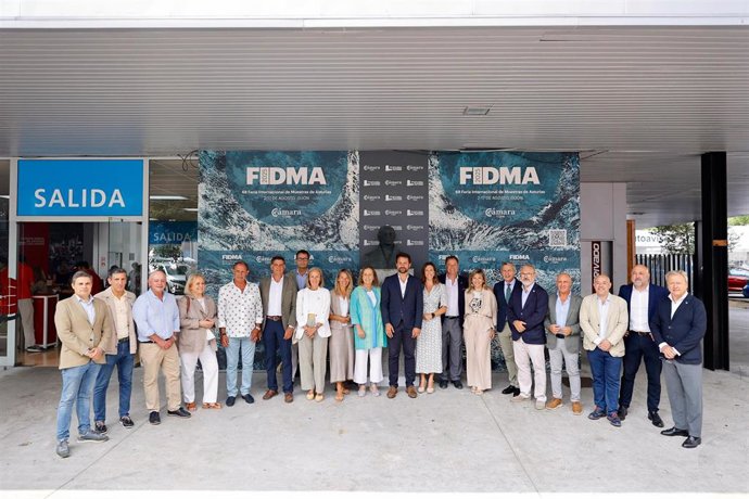 Visita institucional del PP a la FIDMA 2025.