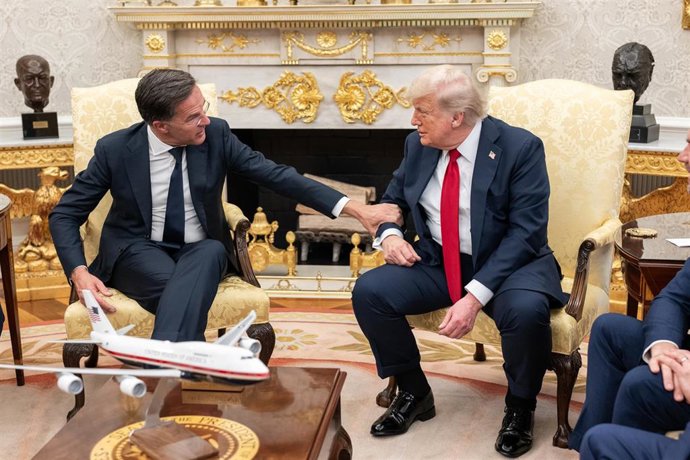 Mark Rutte y Donald Trump 