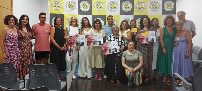 Entrega de premios del II Concurso de Escaparates de Fiestas Adeca 2025