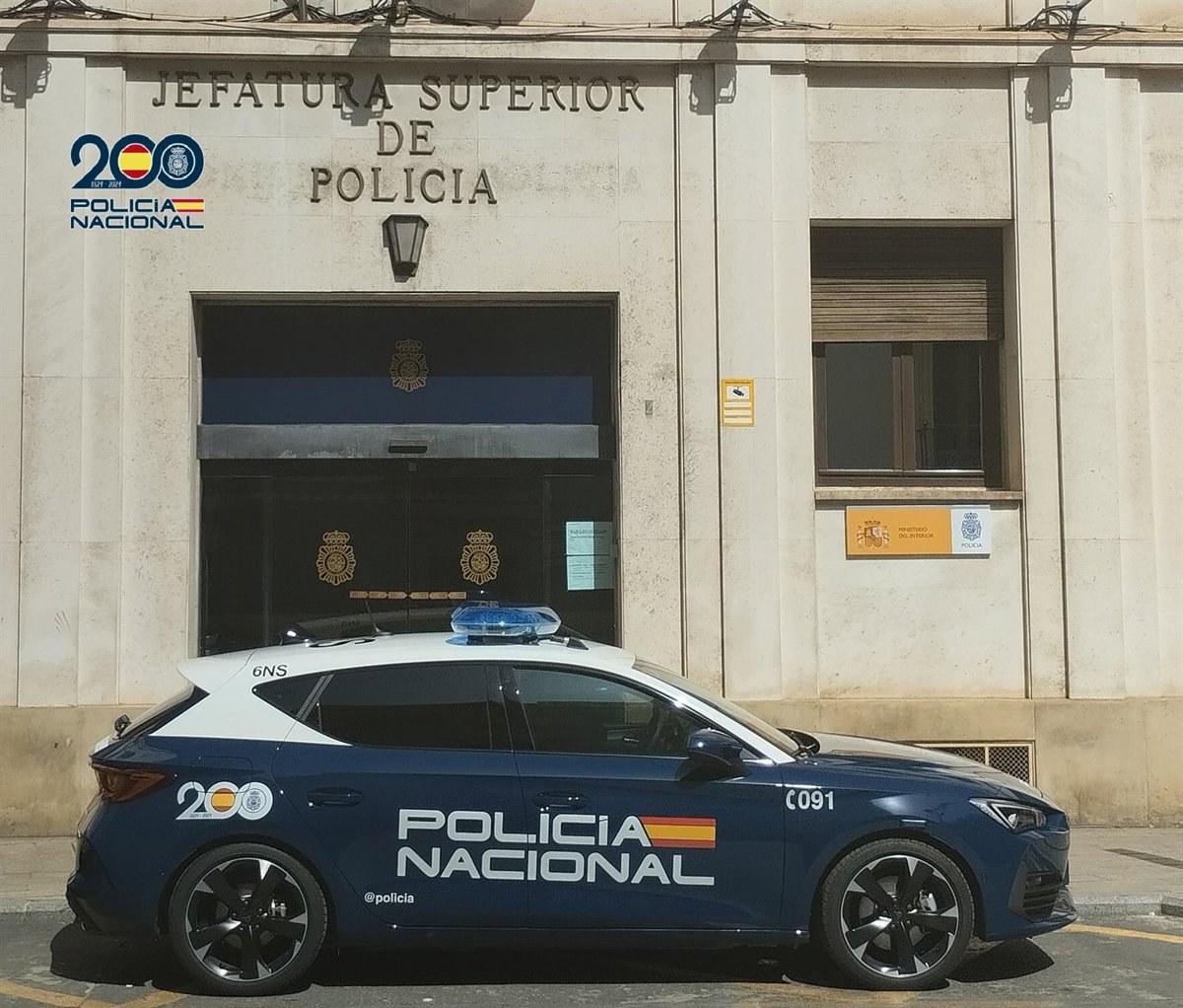 Detenido un varón por intentar forzar la puerta de una empresa de Murcia con una barra de hierro