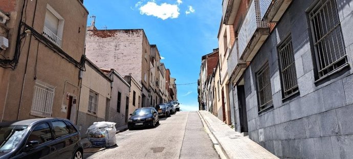 El carrer Viladecavalls de Terrassa (Barcelona) després dels treballs.