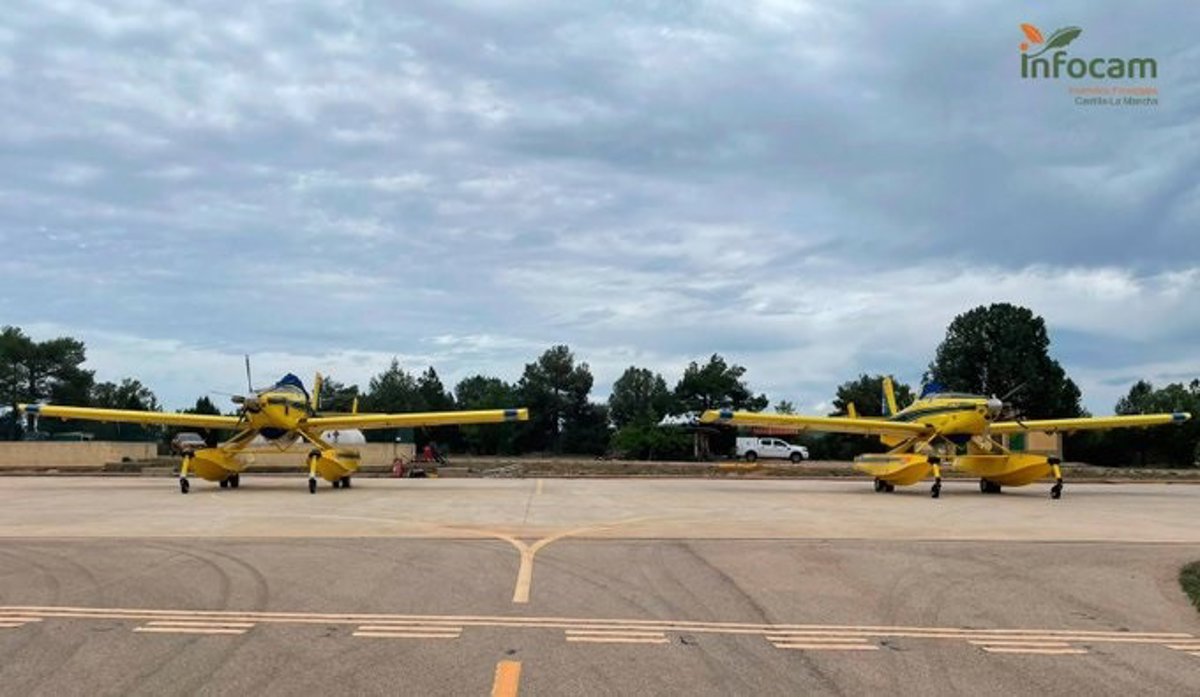 Dos aviones anfibio de C-LM se unen a las tareas de extinción de los fuegos de CyL