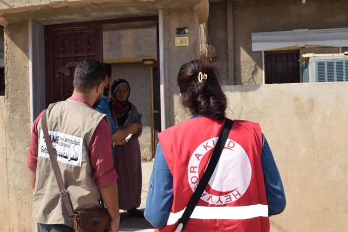 Un miembro del AMB en misión de cooperación en el noreste de Siria