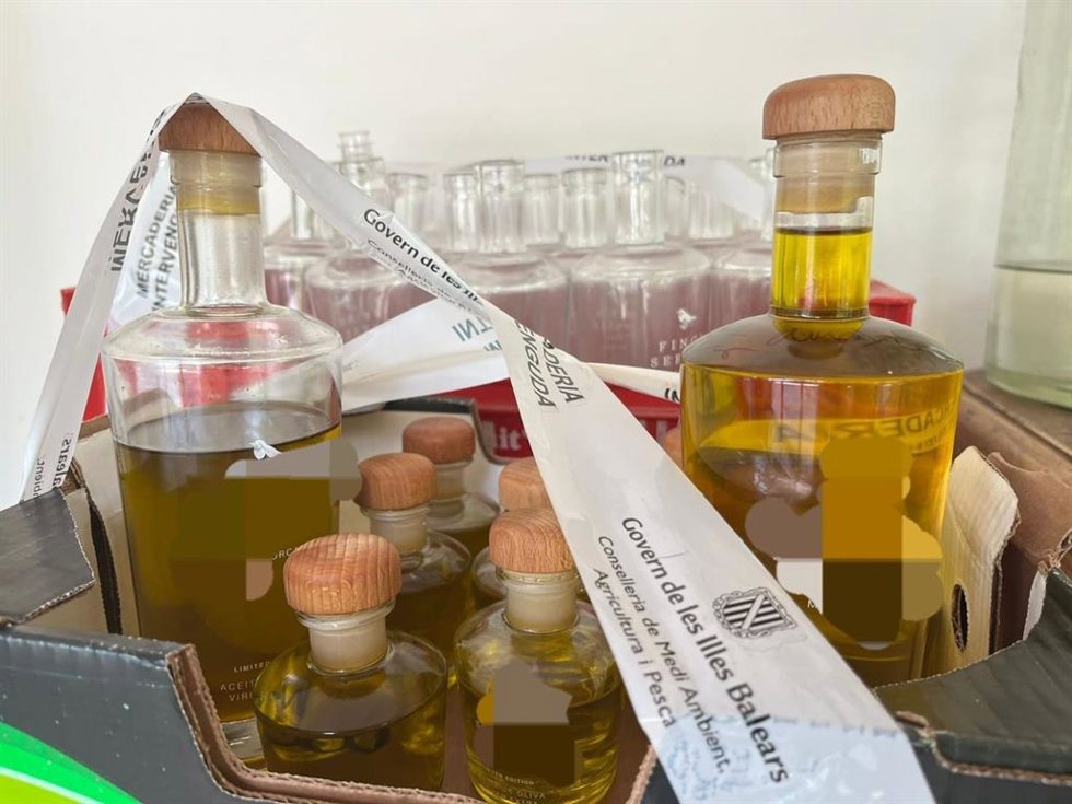 Aceite precintado.