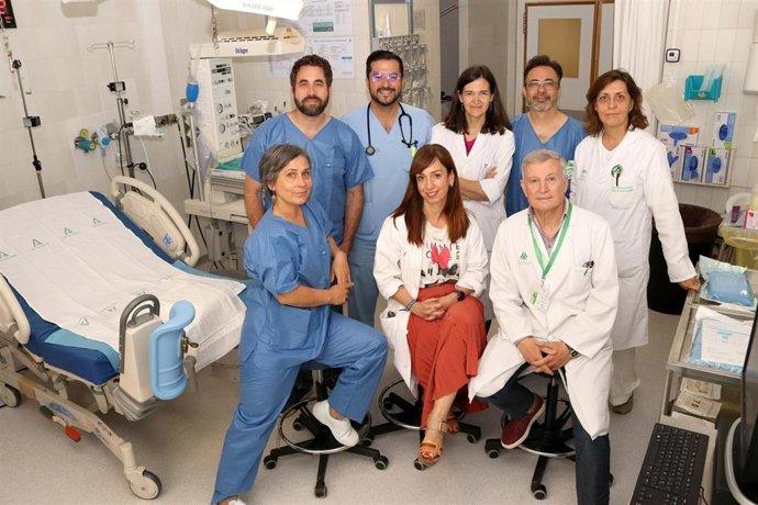 Profesionales sanitarios intervinientes en la atención al parto del Hospital Universitario Virgen Macarena.