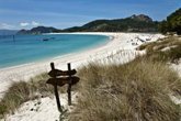 Foto: Nofumadores.org exige a la Xunta que prohíba fumar en las Islas Cíes ante su candidatura de patrimonio de la UNESCO