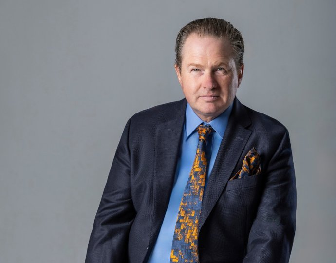 Ignacio Purcell Mena impulsa la transformación energética.