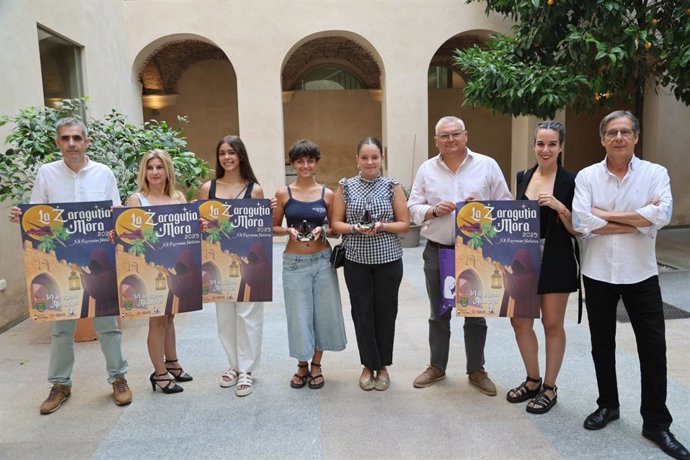 Presentación de la Zaragutía Mora.