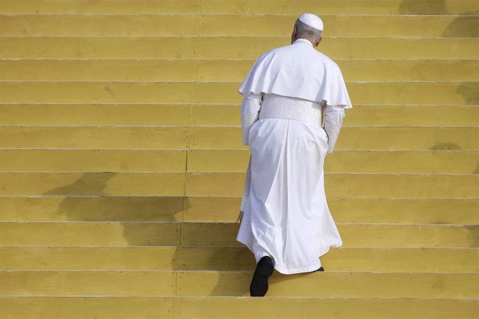 03 August 2025, Italy, Rome: Pope LEO XIV arrives to lead a mass in the Tor Vergata district of Rome, as part of 2025 Youth Jubilee Week. Photo: Catholicpressphoto/IPA via ZUMA Press/dpa