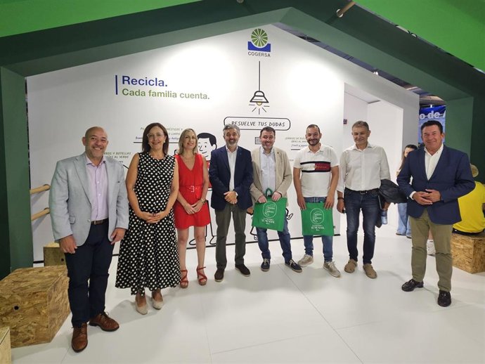 Visista del Consejo de Administración del Consorcio para la Gestión de los Residuos Sólidos de Asturias (Cogersa)  al estand de este consorcio en la 68 Feria Internacional de Muestras de Asturias (FIDMA), en el recinto ferial gijonés 'Luis Adaro'.