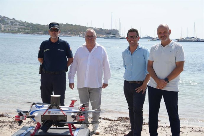 El Govern refuerza la vigilancia para combatir los fondeos irregulares y el chárter ilegal.