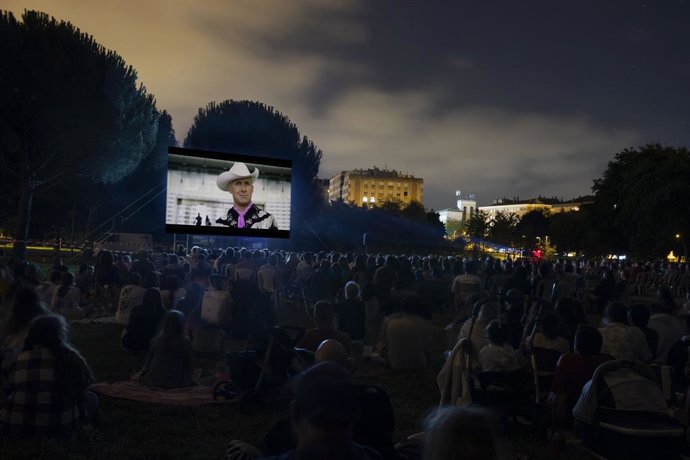 Archivo - Imagen de una proyección del ciclo 'Noches de Cine'.