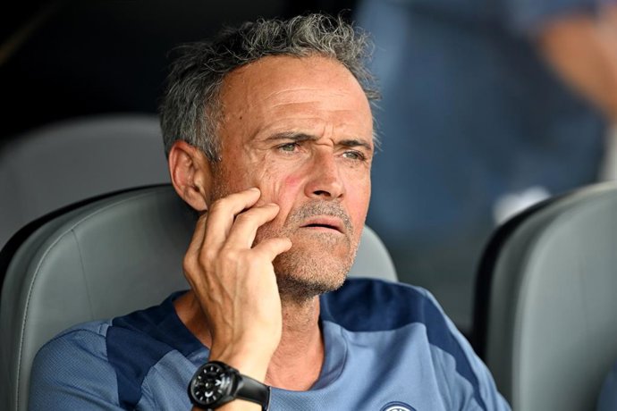 13 July 2025, US, East Rutherford: Paris Saint-Germain coach Luis Enrique gestures during the FIFA Club World Cup final soccer match between Chelsea FC and Paris Saint-Germain at MetLife Stadium. Photo: Sven Hoppe/dpa