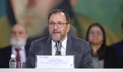 Política