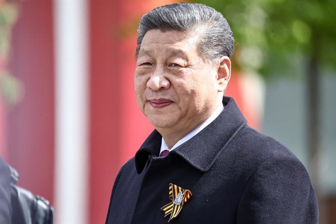 Archivo - RÚSSIA, MOSCOU - 9 de maio de 2025: O presidente da China, Xi Jinping, é visto após um desfile militar do Dia da Vitória na Praça Vermelha, marcando o 80º aniversário da vitória sobre a Alemanha nazista na Segunda Guerra Mundial