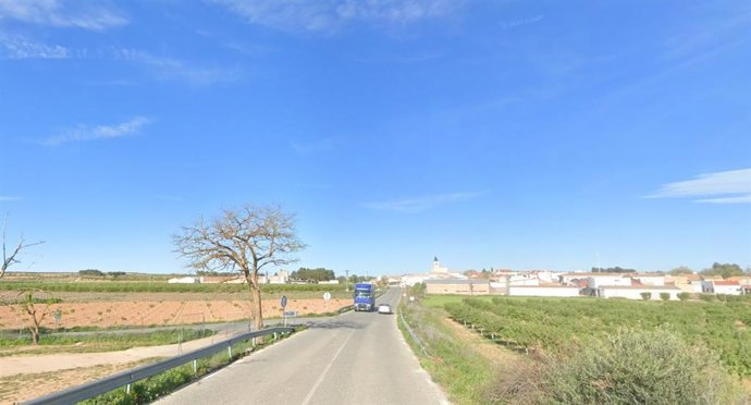 Carretera AB-105 en las inmediaciones de Navas de Jorquera.