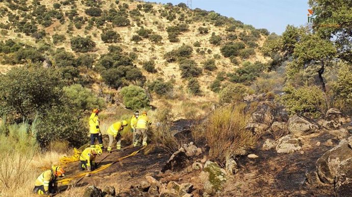 El fuego de Navalmoralejo desciende a nivel 0