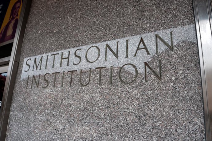 August 1, 2025, Washington, District of Columbia, USA: The Smithsonian Instituion American History Museum is under fire for removing references to Donald Trumpâ€s impeachment in an exhibit on Presidential impeachments. The Smithsonian said it was a tempor